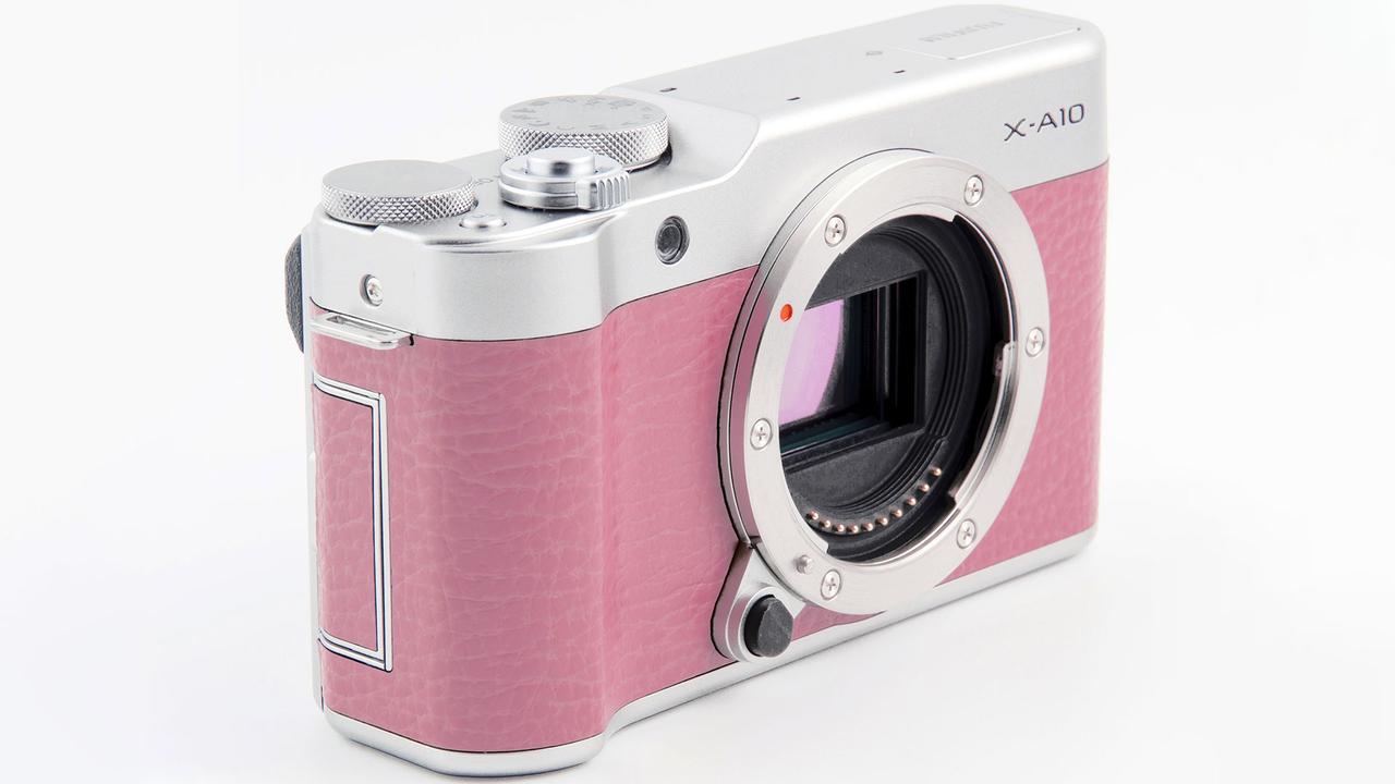 Обзор беззеркальной фотокамеры Fujifilm X-A10 формата APS-C со сменными объективами