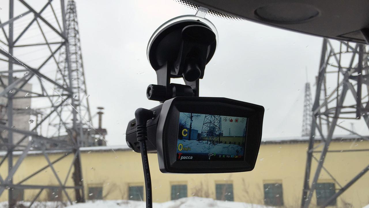 Обзор видеорегистратора, радар-детектора и GPS-информатора Stonelock Phoenix